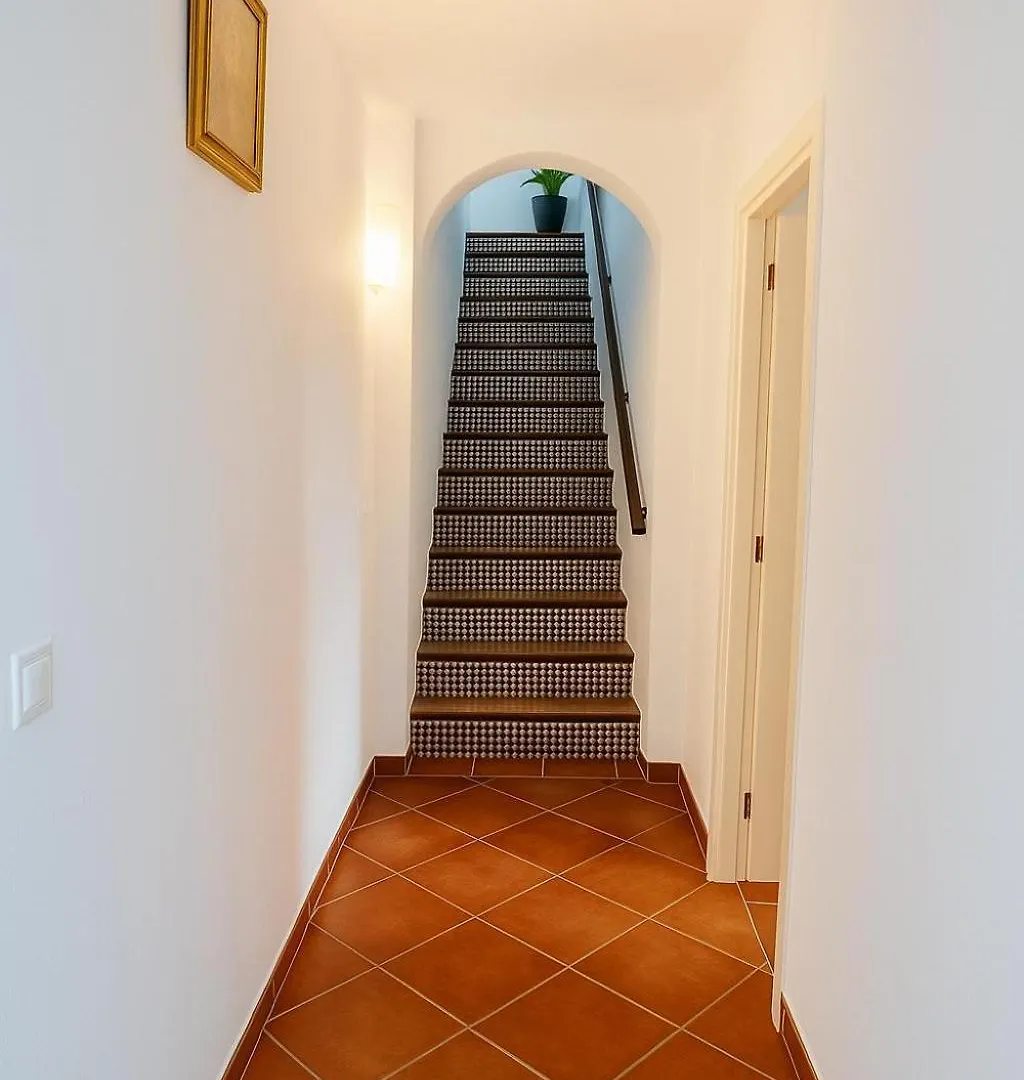 Villa Ronda Serena 0*,